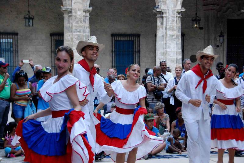 Ballet Folclórico de Camagüey en La Habana Vieja