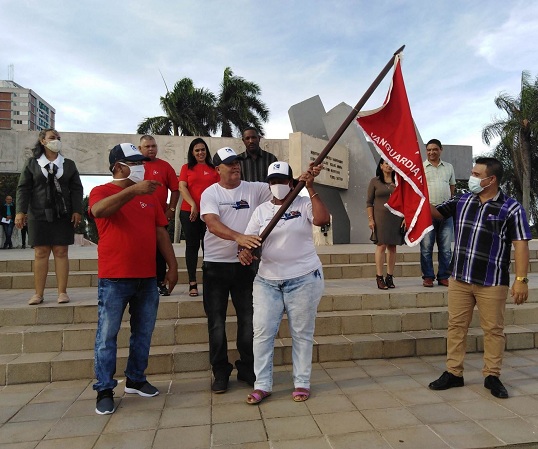 Colectivos camagüeyanos reciben condición de Vanguardia Nacional (+ Fotos)