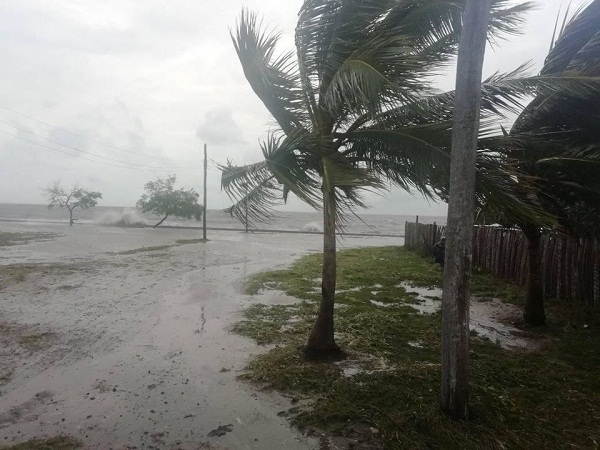 Tormenta Laura avanzó por la costa sur camagüeyana sin causar grandes estragos (+ Post, Video y Fotos)