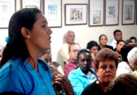 El periódico Adelante, de Camagüey, celebra 59 eneros