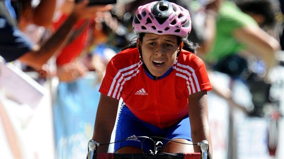 Cubana Sierra sube al podio en inicio de travesía ciclística en Australia