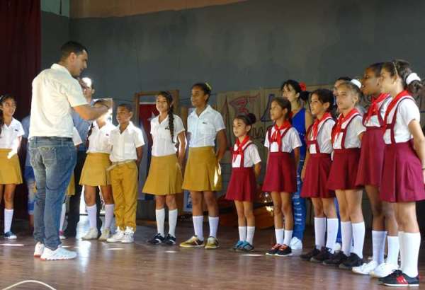 Instructores de arte: acercar la Cultura al ser humano