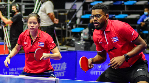 Dupla cubana mixta de tenis de mesa gana boleto a Olimpiadas en Japón