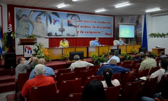 Preside Díaz-Canel asamblea del Partido Comunista en la provincia de Villa Clara