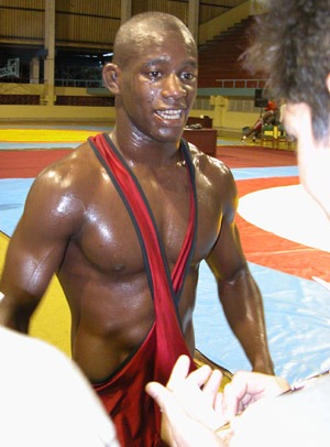 Gladiador cubano Geandry Garzón aspira a medalla olímpica en Tokio