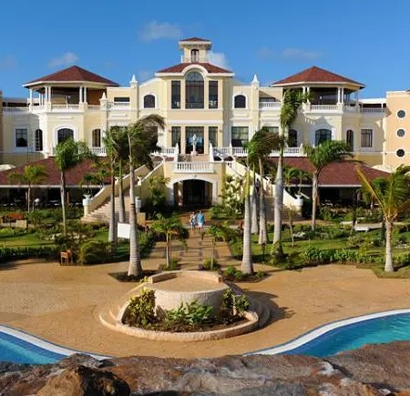 Reabrirá próximamente Hotel Iberostar Laguna Azul de Varadero