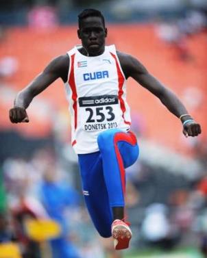 Triplista cubano por otro título en Mundial de Atletismo