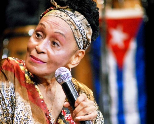 Recibirá Omara Portuondo Medalla Aniversario 55 de la Unión de Jóvenes Comunistas