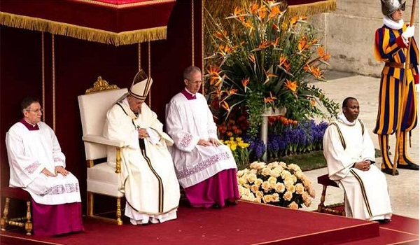 Papa Francisco expresa tristeza y dolor por comunidad cristiana de Sri Lanka