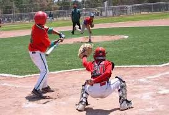 Entró en fase final torneo camagüeyano de Béisbol para adolescentes