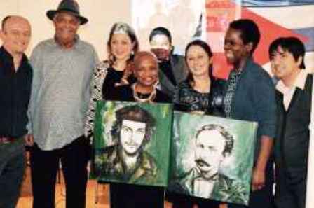 Reconocen a fundadora de asociación belga de solidaridad con Cuba