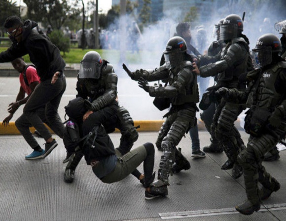 Unión Europea manifesta preocupación por crisis en Colombia