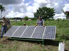 En el municipio de Najasa se emplean paneles fotovoltaicos para el bombeo de agua
