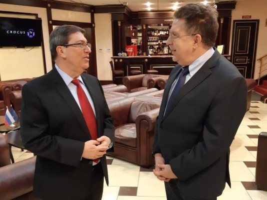 Canciller cubano en Rusia para debatir sobre relaciones bilaterales y temas internacionales