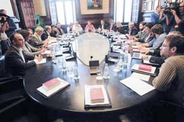 Tribunal Constitucional recibe impugnación sobre propuesta de República Catalana