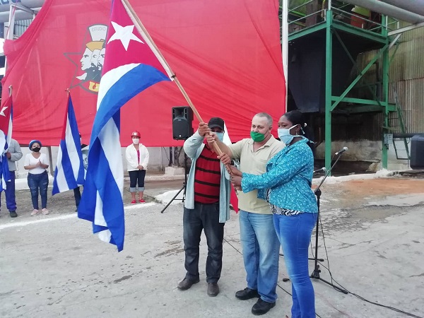 En el central Siboney, de Camagüey, se muele caña y se hace Revolución (+ Fotos)