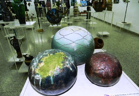 Artesanos camagüeyanos dedicarán salón expositivo a la cerámica  