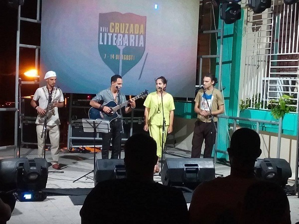 Alzan sus voces por Fidel artistas y creadores camagüeyanos