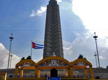 Plaza de la Revolución José Martí preparada para acoger a Benedicto XVI (+ Fotos y Video)