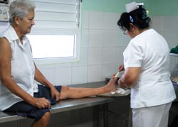 Nurses in Camagüey Guarantee Comprehensive Medical Care