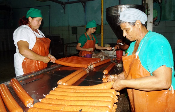 Procesamiento de embutidos. 