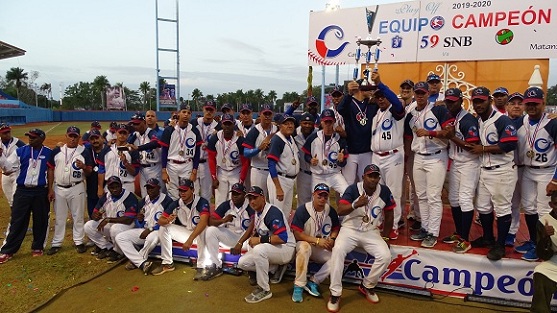 Director nacional de Béisbol felicita a Camagüey por su actuación en la 59ª Serie Nacional (+ Audio)
