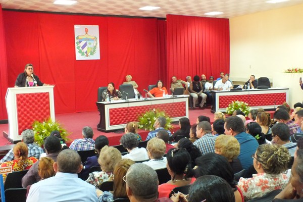La Presidenta de la Asamblea llamó a los camagüeyanos a festejar masivamente el 1ro de mayo.