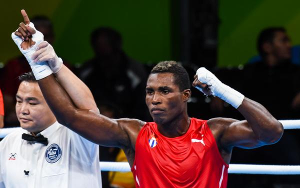 La Cruz finalista y Camagüey sigue al frente de lid cubana de Boxeo