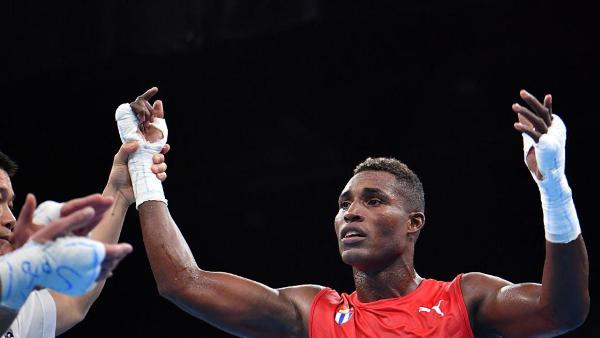 Camagüeyano La Cruz lidera a semicompletos en ranking mundial de Boxeo
