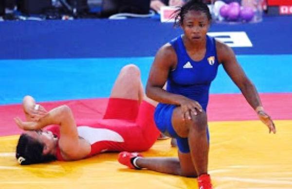 Gladiadora Yudaris Sánchez regaló a Cuba primera medalla en Mundial de Lucha
