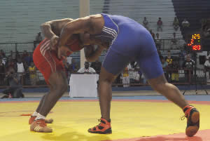 Camagüey con dos bronces en primera jornada del Torneo Nacional de Lucha Libre