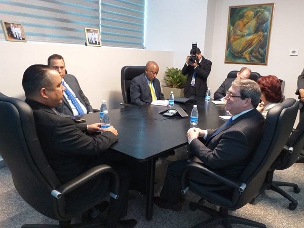Se reunió Canciller cubano con dirigentes gubernamentales de Panamá