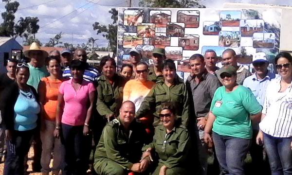 Dirigentes del Poder Popular constatan avances de la recuperación en Esmeralda