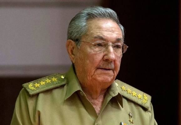 Expresa Raúl solidaridad con el pueblo de Ecuador