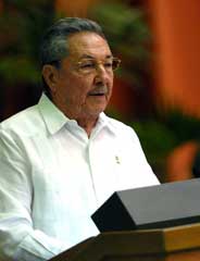 Raul Castro Arrives in Brazil