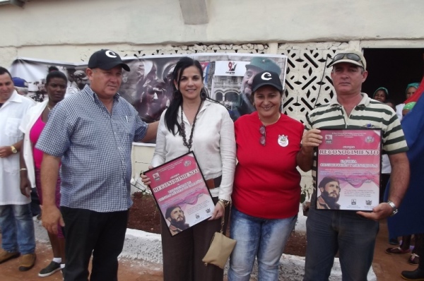 Producción local de materiales impulsa recuperación en municipios camagüeyanos dañados por Irma