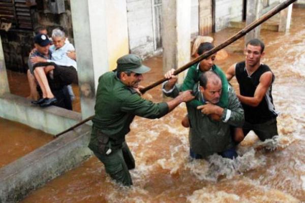 Cuba comparte experiencias en el enfrentamiento de desastres