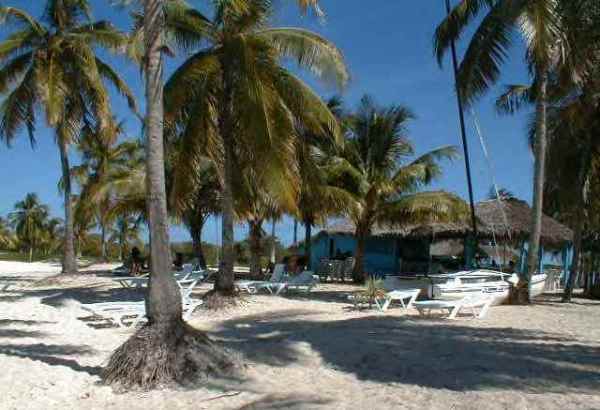 Recuperan servicios que dan vitalidad al balneario camagüeyano de Santa Lucía