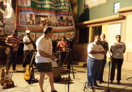 Solidaridad con Puerto Rico en  barrios de Camagüey (+ Fotos)