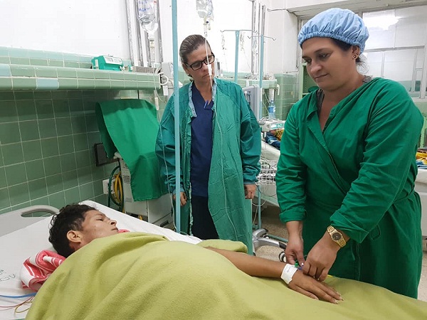 Terapia Intensiva del mayor hospital camagüeyano: luchar por la vida y contra el bloqueo  