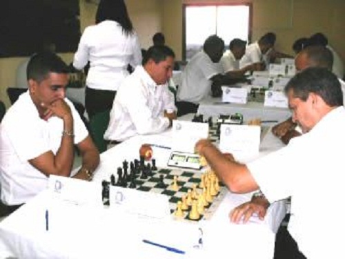 Vuelven bancarios-ajedrecistas de Cuba a torneo nacional en Camagüey