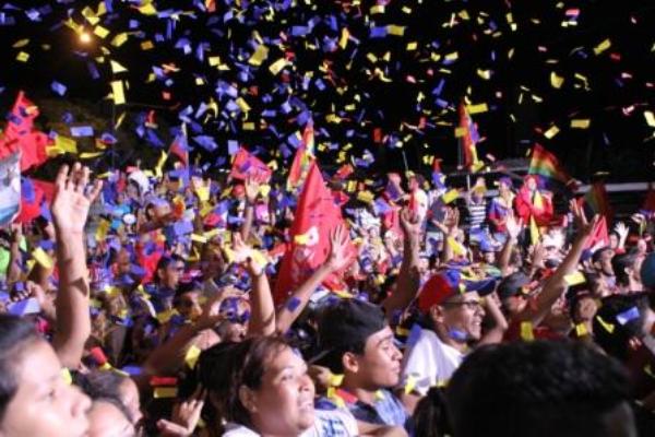 Revolución bolivariana se afianza con triunfo popular en comicios regionales