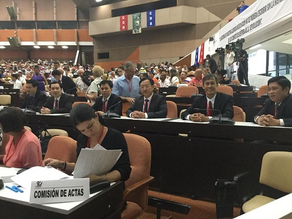 Felicita líder vietnamita al pueblo cubano por aniversario 58 de mayor organización de masas