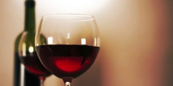 El origen del vino se remonta al Cáucaso, ocho mil años atrás