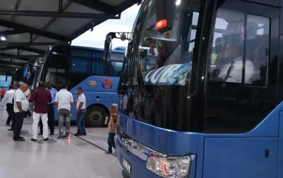 Restablecerán gradualmente los servicios de transportación el próximo lunes