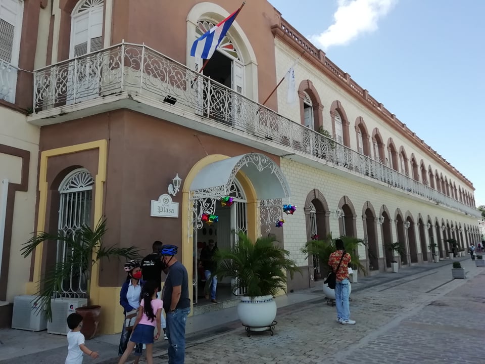 Hotel Plaza, de Camagüey, celebra aniversario con buen reinicio de operaciones turísticas (+ Foto, Post y Audio)