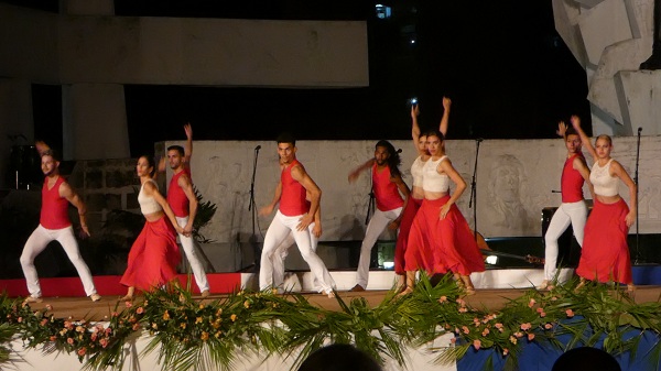 Inicia Ballet Contemporáneo camagüeyano Endedans temporada de Verano