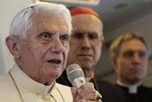 Benedicto XVI celebra primera misa en México