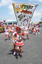 Un domingo alegre y dulce en la Ciudad de los Tinajones