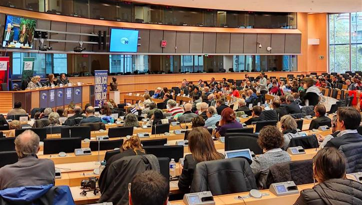 Les députés européens désavouent le blocus de Cuba et le qualifient de criminel